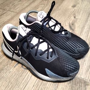 Women's Air Zoom Vapor Cage 4 Tennis Shoes Sneakers Size 9.5